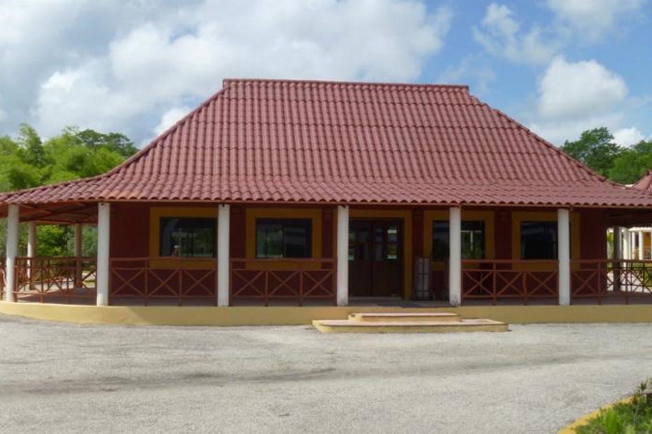 Hotel Debliz Xpujil Exterior foto