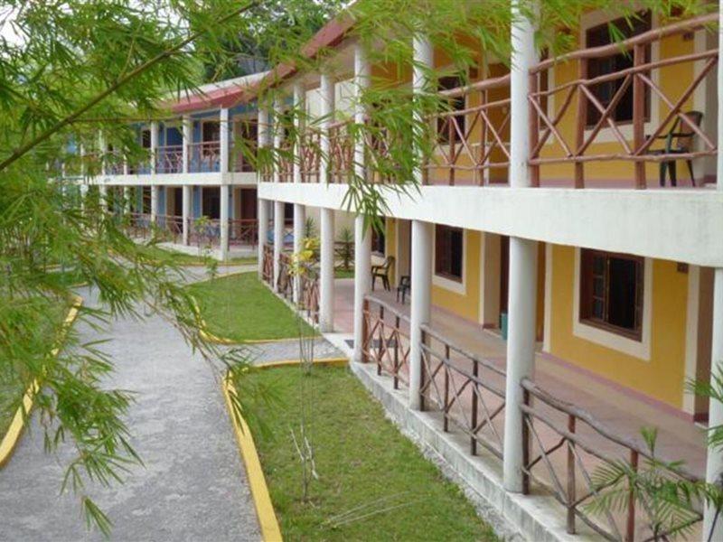 Hotel Debliz Xpujil Exterior foto